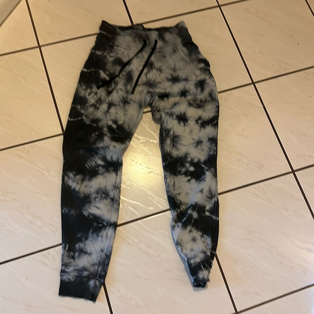 Tie Dye Lululemon jogger
